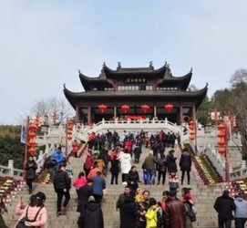 内江湖北旅游攻略(七月湖北旅游攻略)
