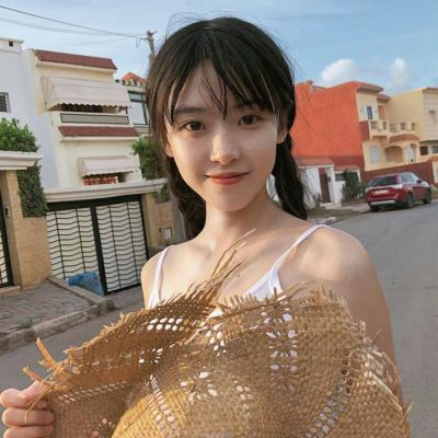 内江伴游女生李梓萱的资料