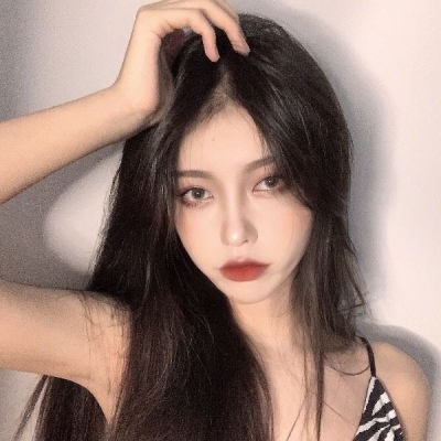 内江伴游女生杨梦琪的资料