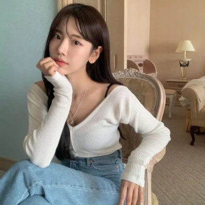 内江伴游女生邓丽丽的资料