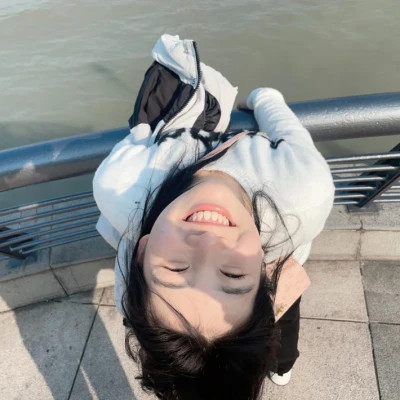 内江伴游女生李琳洁的资料