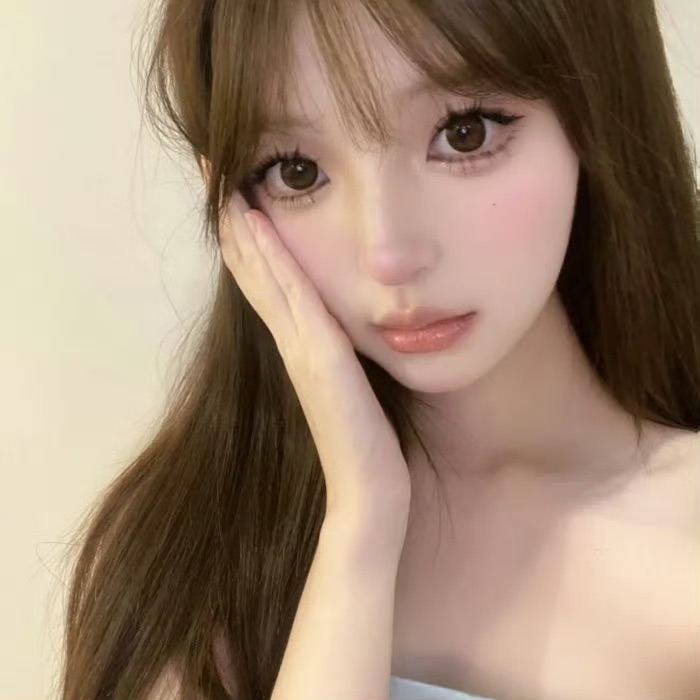 内江伴游女生星晚的资料