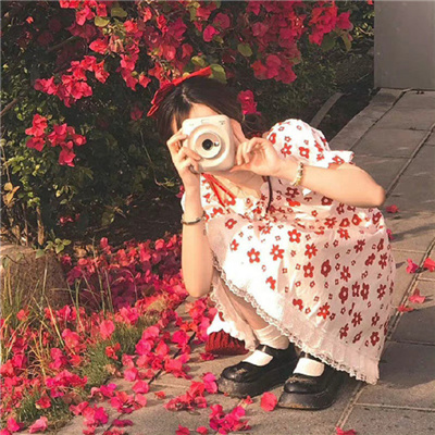 内江伴游女生镇凝莲