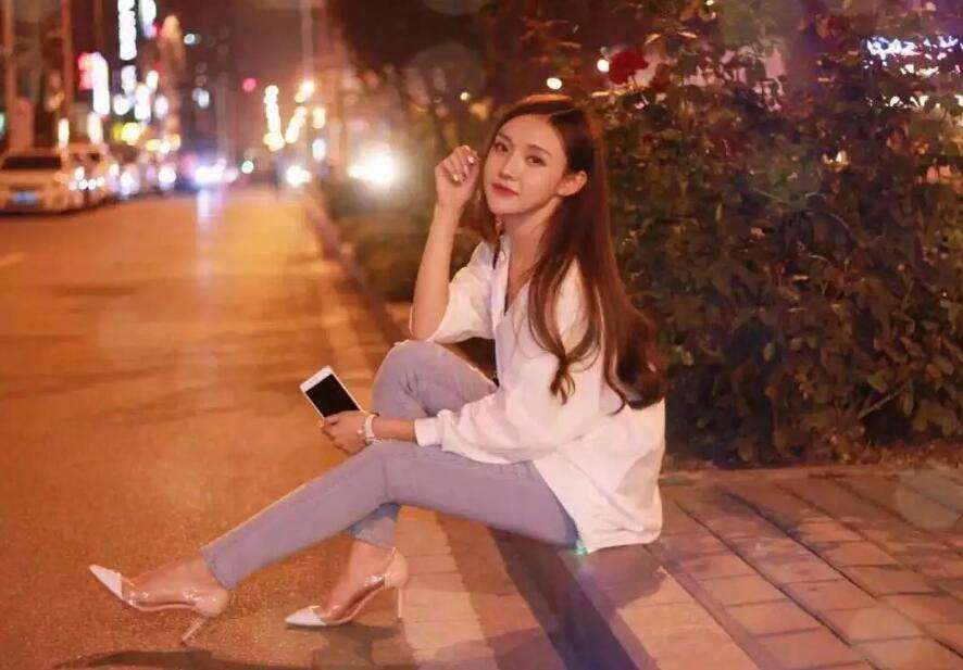 伴游兼职论坛(伴游兼职论坛怎么进)
